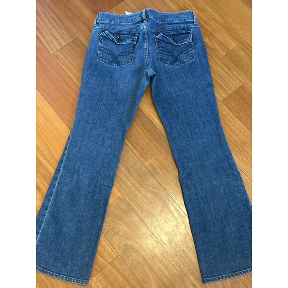 GAP Curvey Wide Leg Jeans - Picture 2 of 7